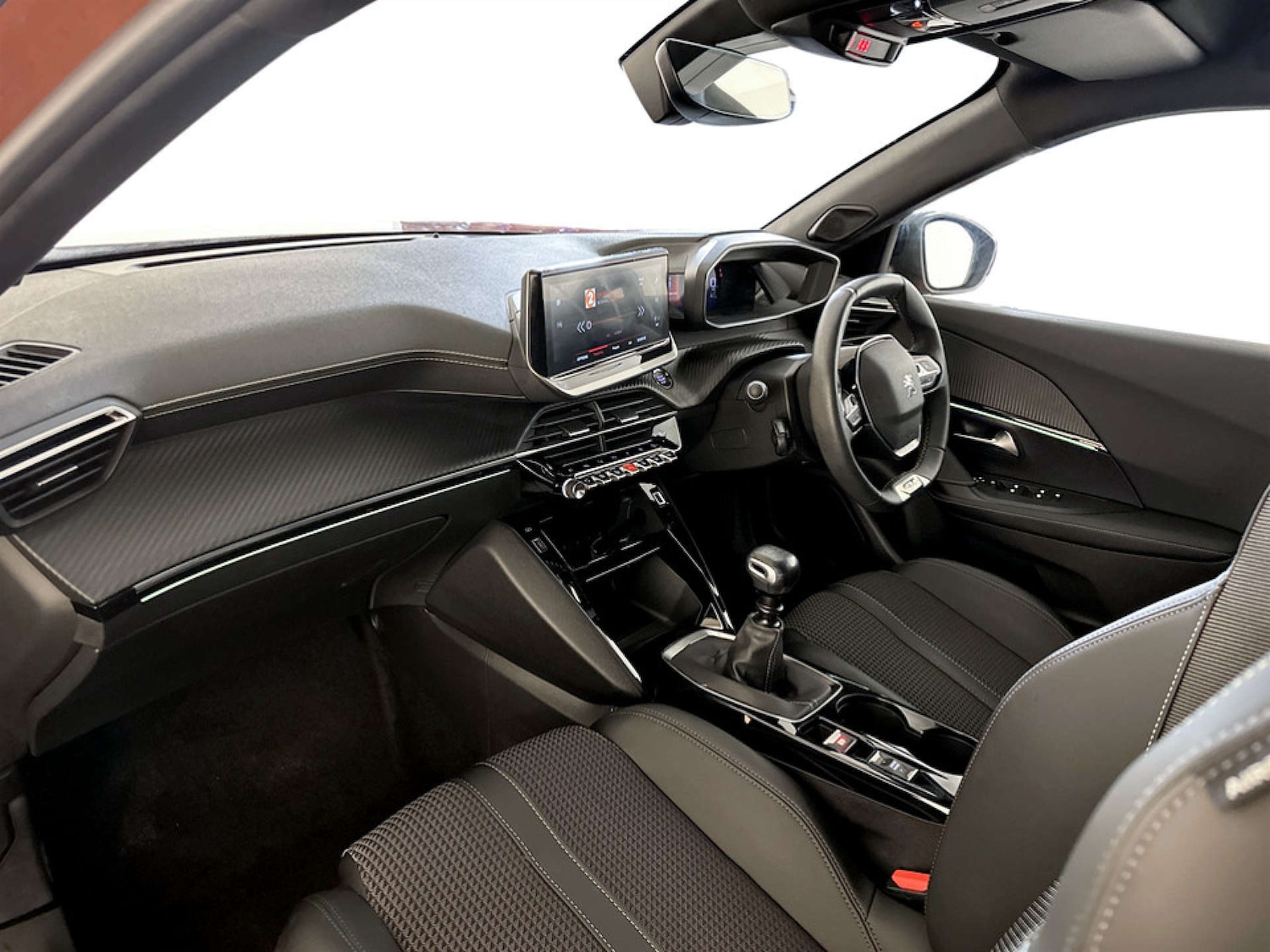 Used Peugeot 2008 2022 for sale - 77655539: Photo 12