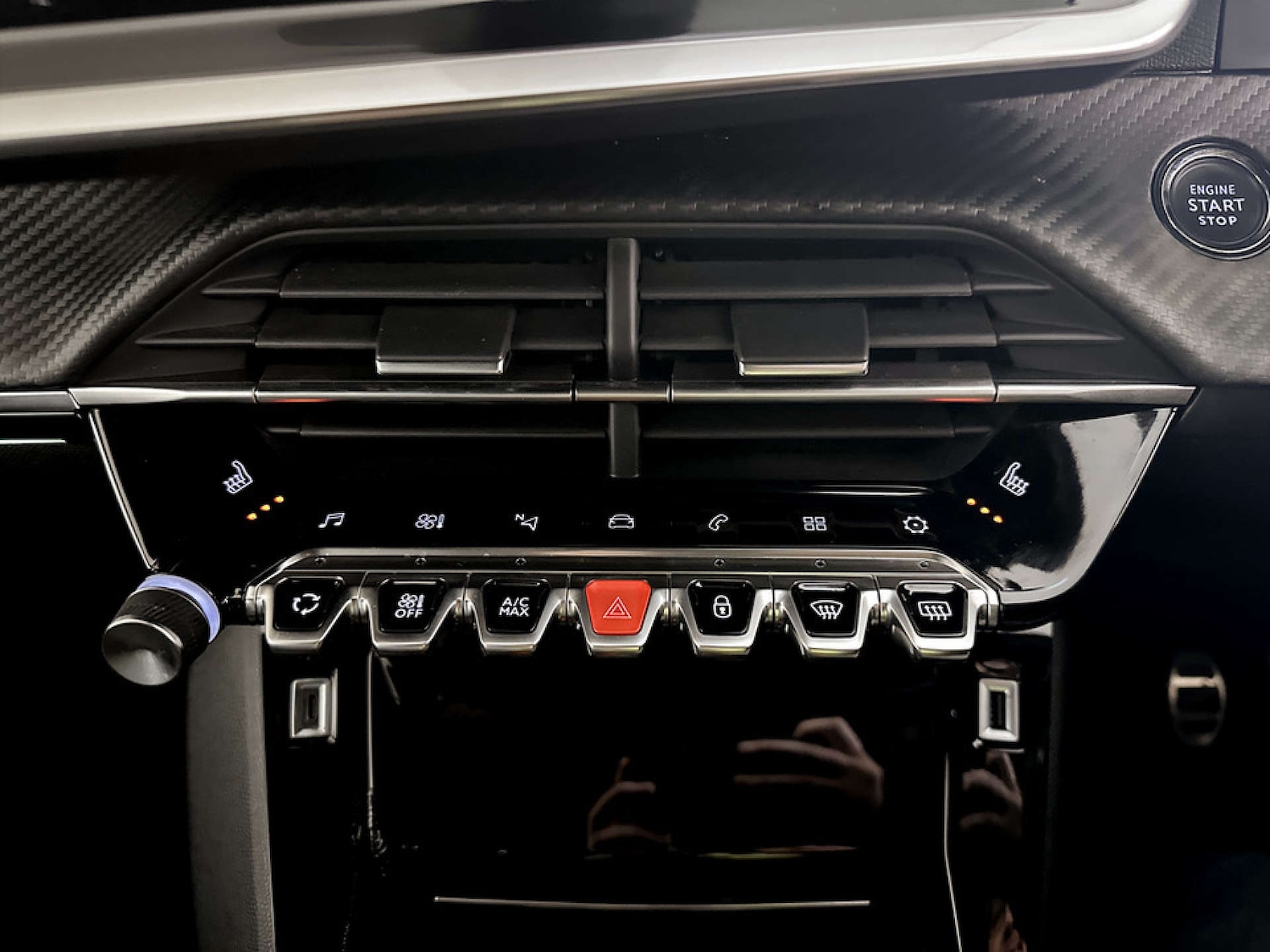 Used Peugeot 2008 2022 for sale - 77655539: Photo 24