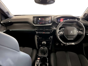 Used Peugeot 2008 2022 for sale - 77655539: Photo