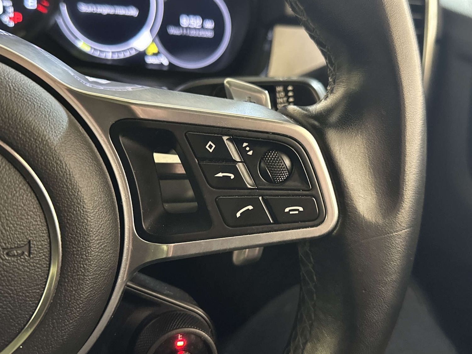 Used Porsche Cayenne 2019 for sale - 77990036: Photo 21