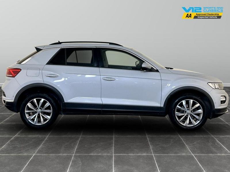 Used Volkswagen T-Roc 2020 for sale - 76394140: Photo 11