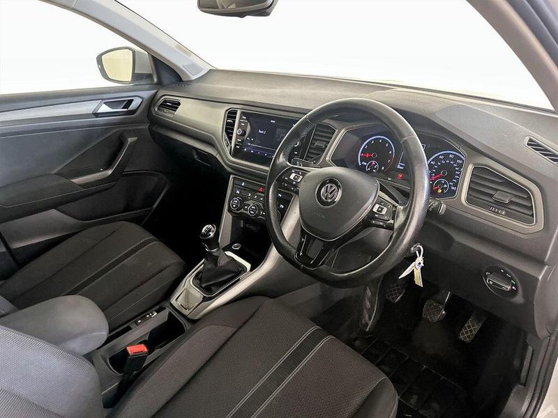 Used Volkswagen T-Roc 2020 for sale - 76394140: Photo 15