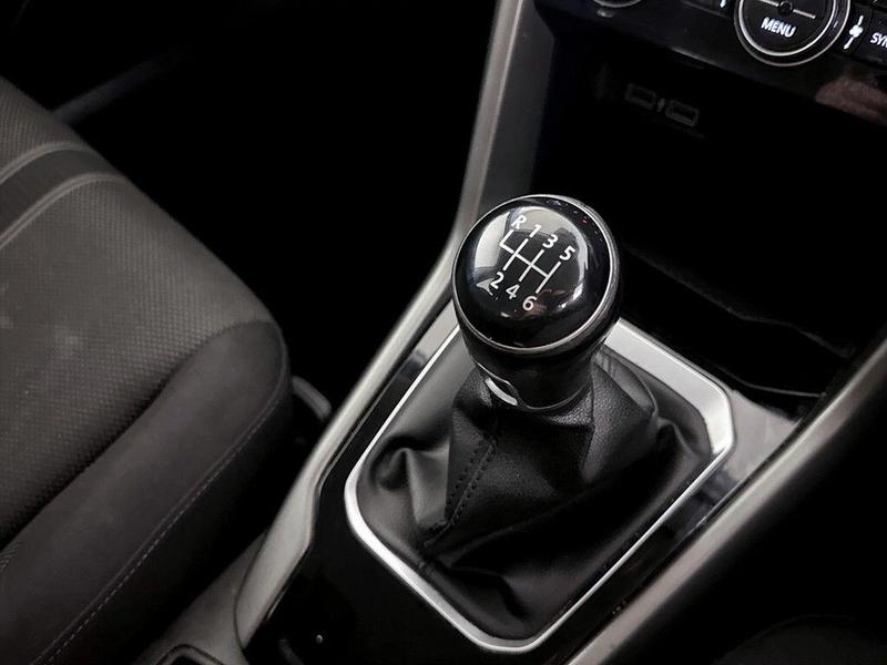 Used Volkswagen T-Roc 2020 for sale - 76394140: Photo 26