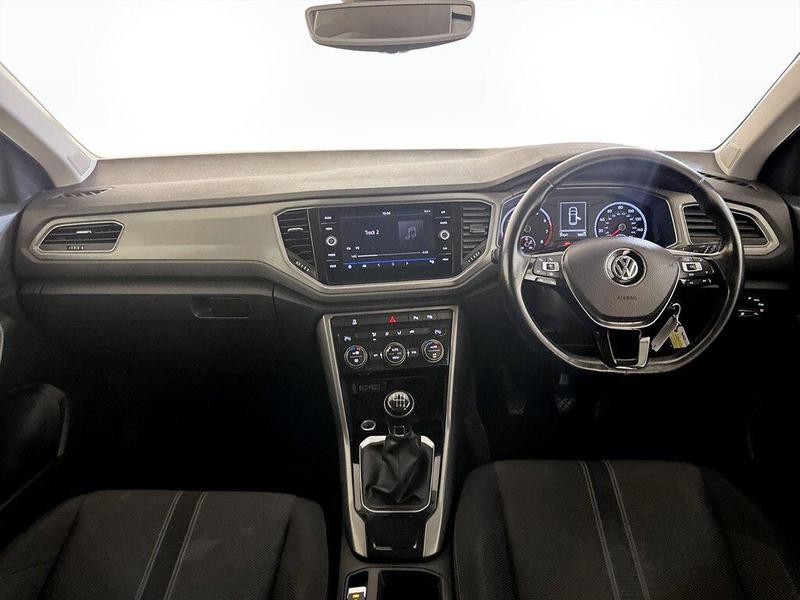 Used Volkswagen T-Roc 2020 for sale - 76394140: Photo 3