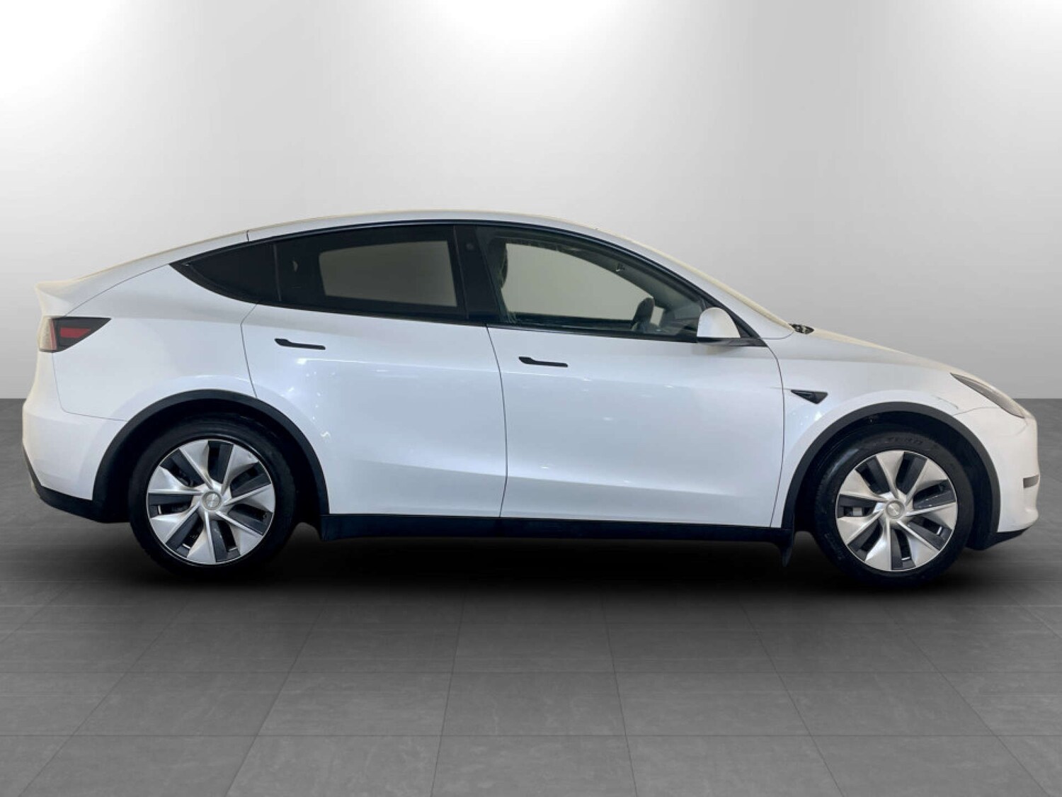 Used Tesla Model Y 2022 for sale - 77469989: Photo 10