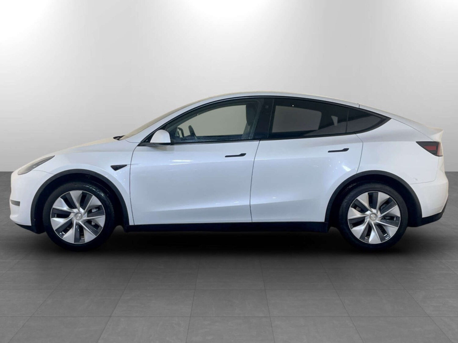 Used Tesla Model Y 2022 for sale - 77469989: Photo 6