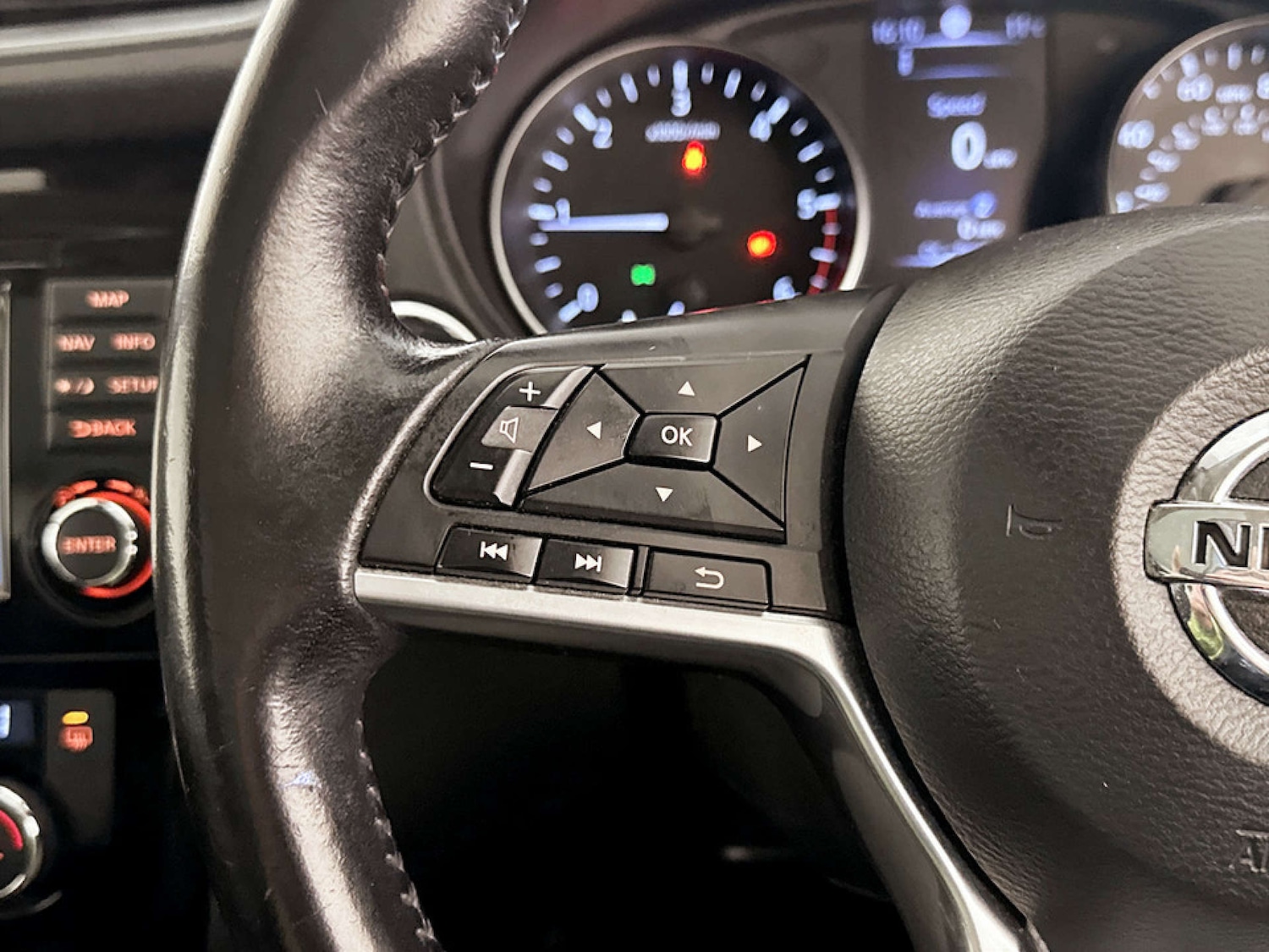 Used Nissan Qashqai 2018 for sale - 77504112: Photo 17