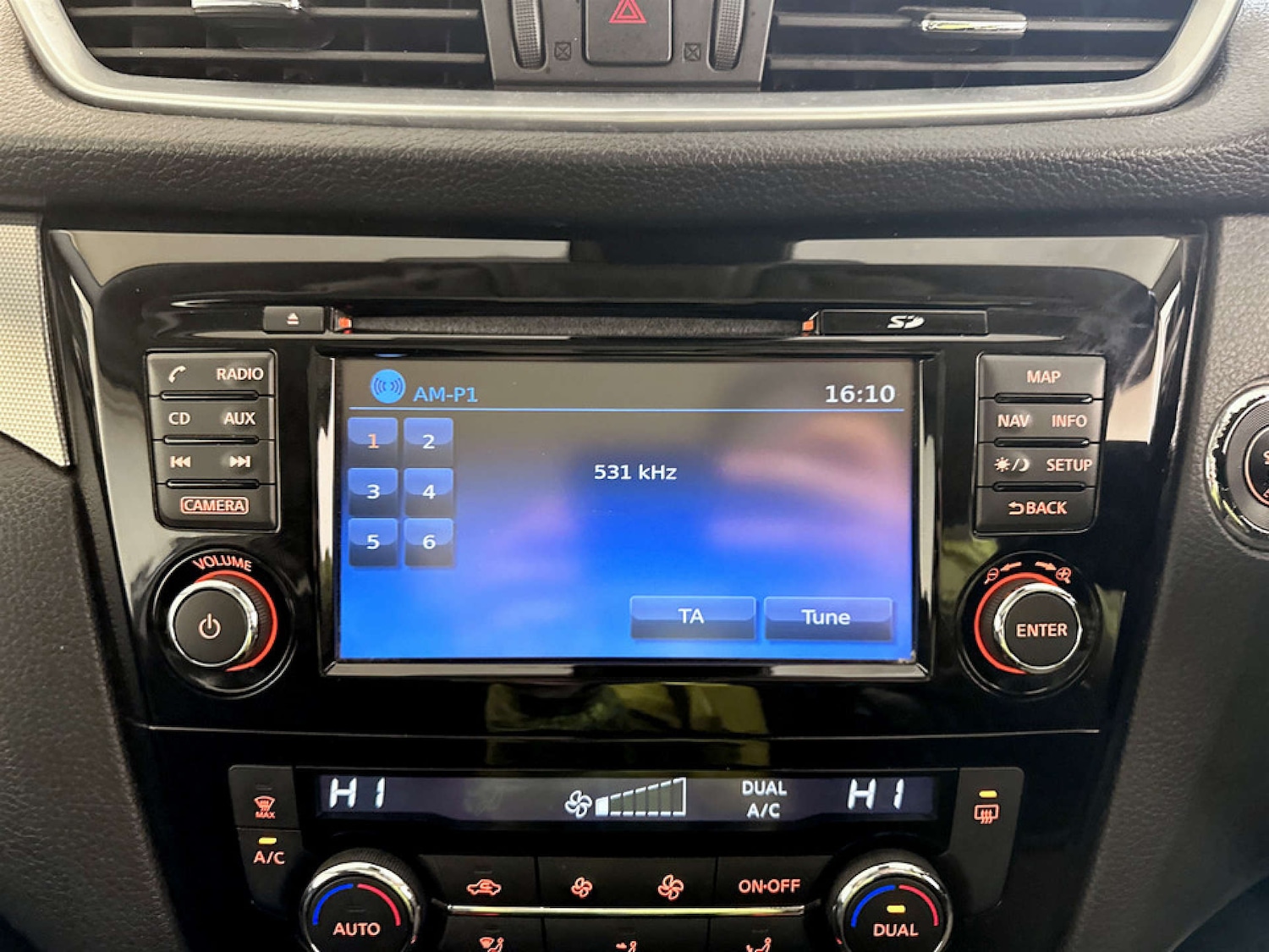 Used Nissan Qashqai 2018 for sale - 77504112: Photo 22