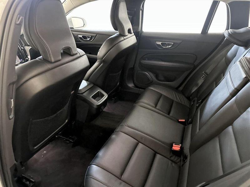 Used Volvo V60 2021 for sale - 76234698: Photo 14