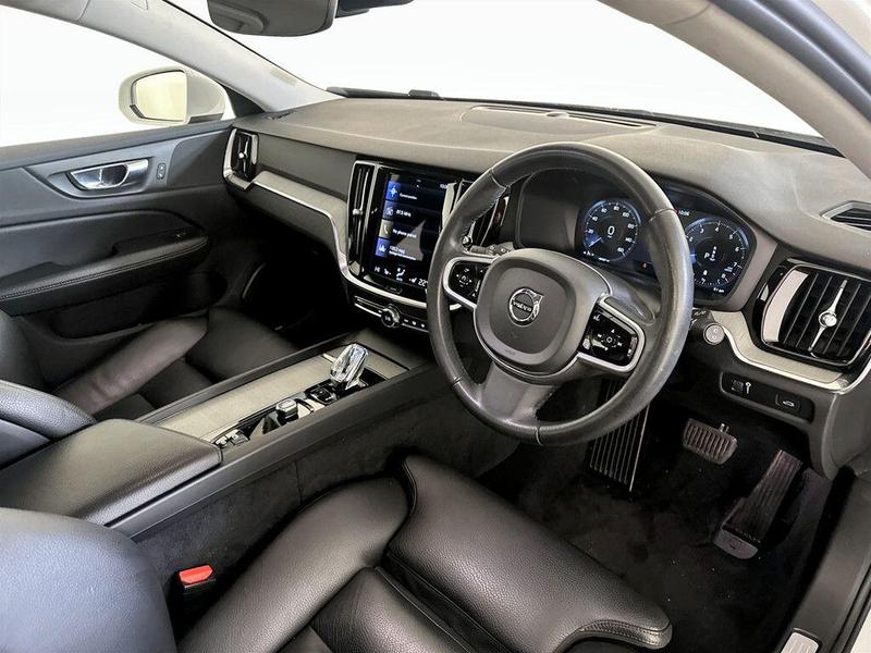 Used Volvo V60 2021 for sale - 76234698: Photo 15
