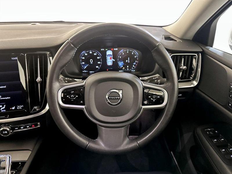 Used Volvo V60 2021 for sale - 76234698: Photo 16