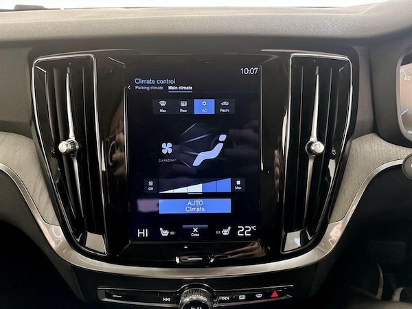 Used Volvo V60 2021 for sale - 76234698: Photo 22