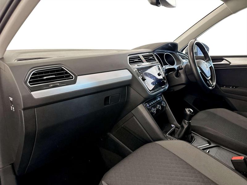 Used Volkswagen Tiguan 2019 for sale - 77148075: Photo 12