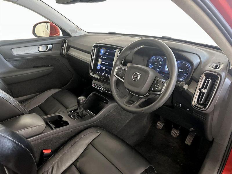 Used Volvo XC40 2022 for sale - 76433877: Photo 16