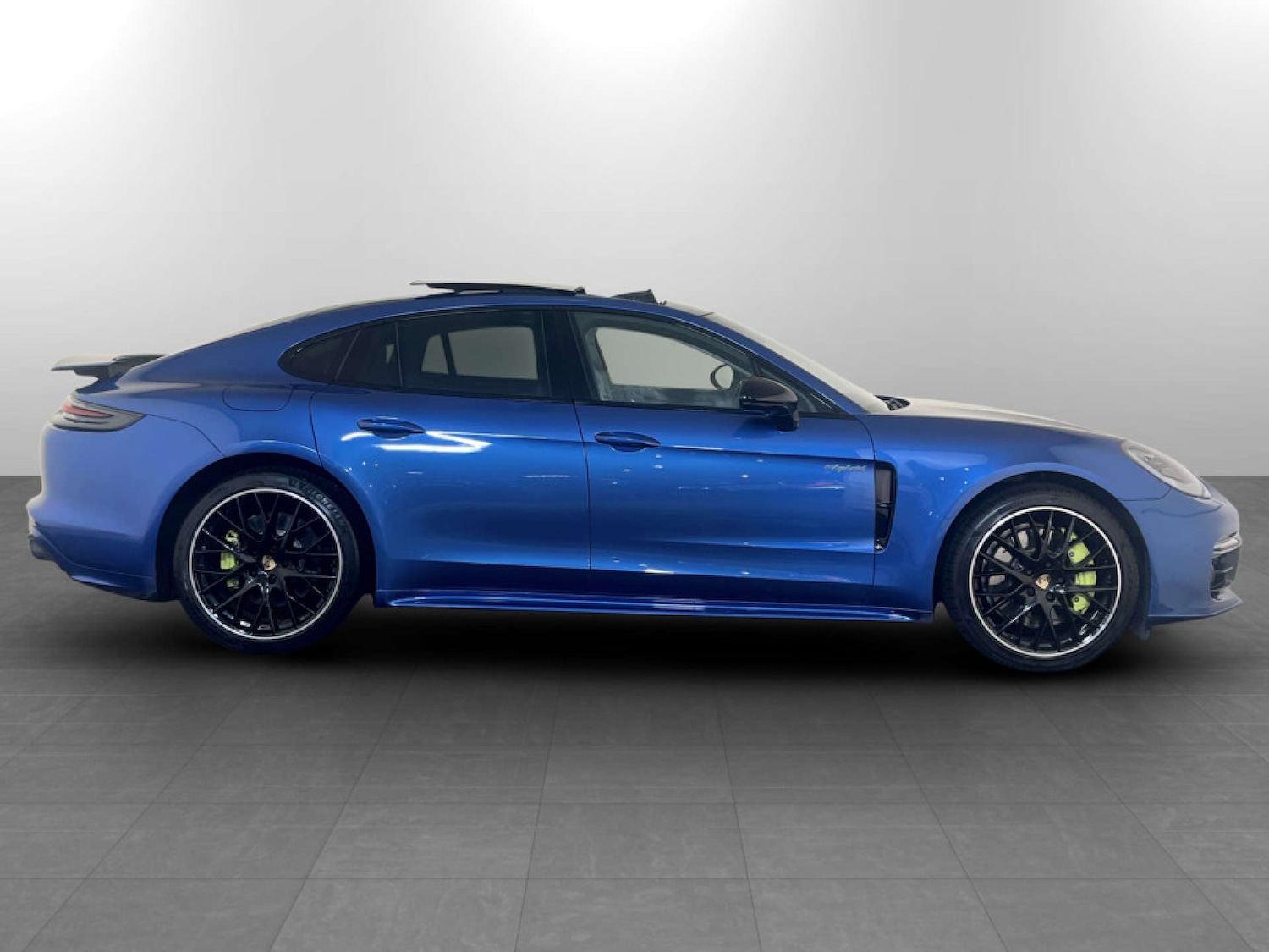 Used Porsche Panamera 2019 for sale - 77655611: Photo 10