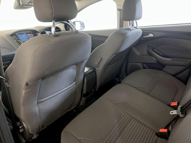 Used Ford Focus 2018 for sale - 76322344: Photo 14