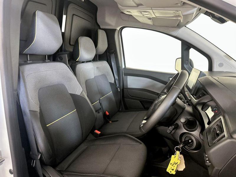 Used Renault Kangoo 2024 for sale - 76352216: Photo 13