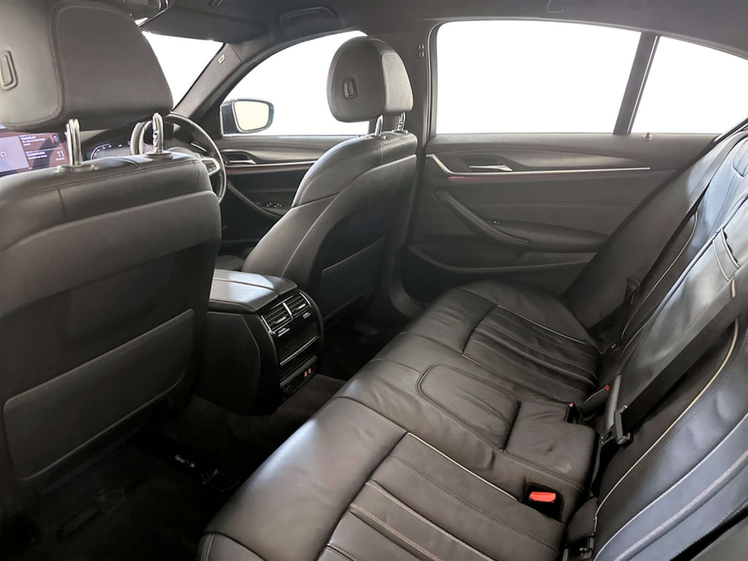 Used BMW 5 Series 2021 for sale - 77185821: Photo 14