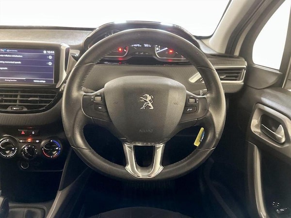Used Peugeot 2008 2017 for sale - 76076718: Photo 16