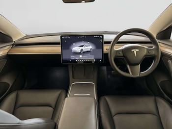 Used Tesla Model 3 2023 for sale - 78152343: Photo