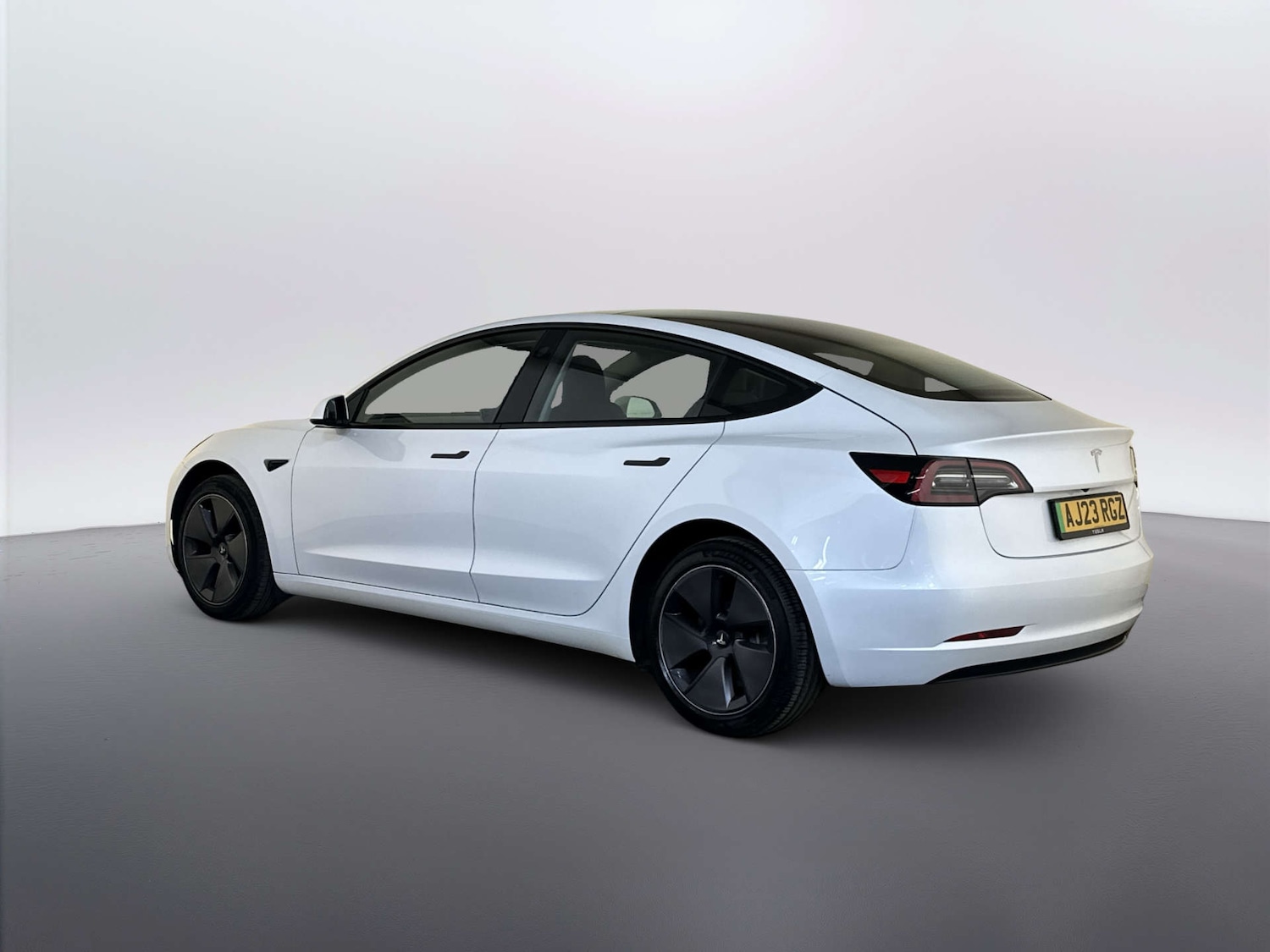 Used Tesla Model 3 2023 for sale - 78152343: Photo 8