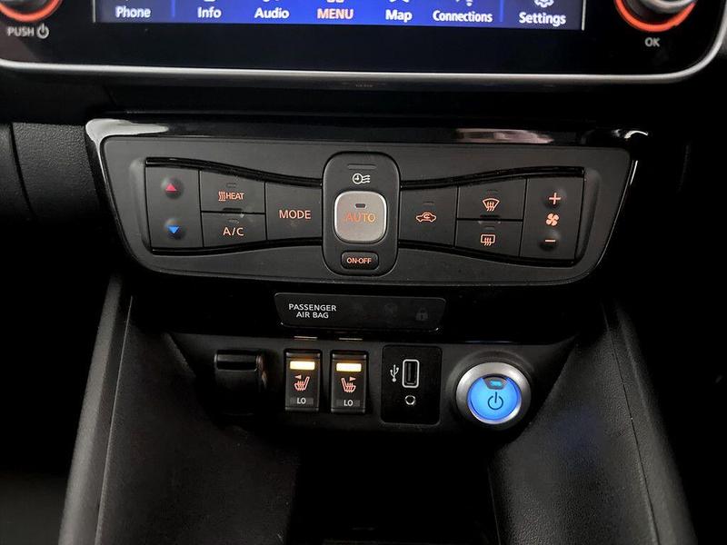 Used Nissan Leaf 2020 for sale - 76385057: Photo 24