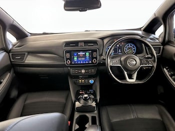 Used Nissan Leaf 2020 for sale - 76385057: Photo