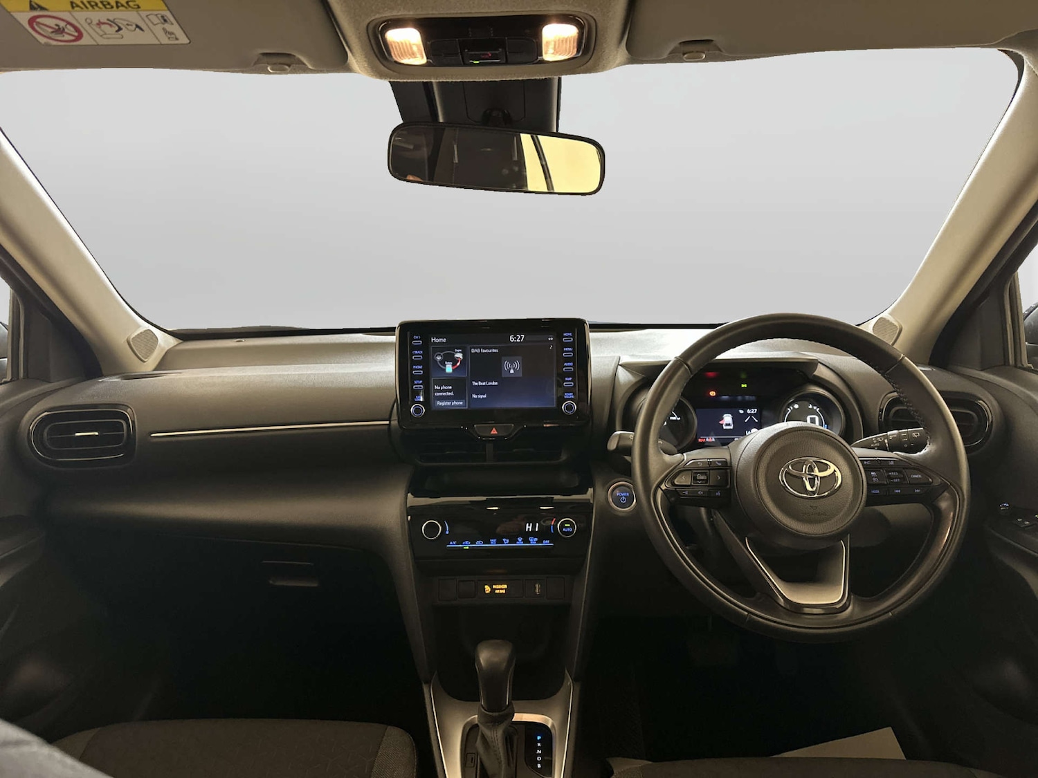 Used Toyota Yaris Cross 2024 for sale - 78150116: Photo 3