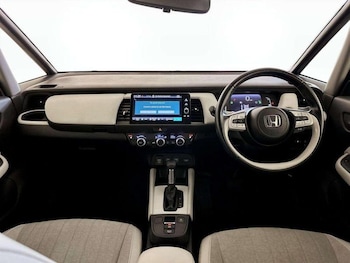 Used Honda Jazz 2021 for sale - 76825921: Photo