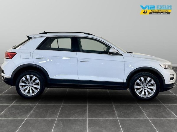 Used Volkswagen T-Roc 2019 for sale - 76196683: Photo 11