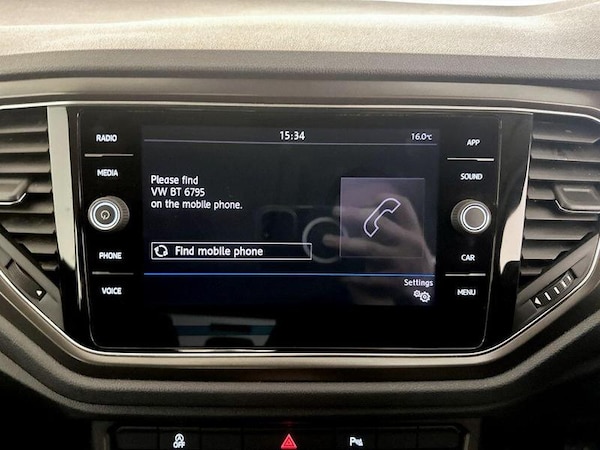 Used Volkswagen T-Roc 2019 for sale - 76196683: Photo 24