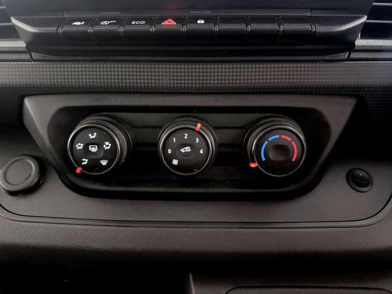 Used Renault Trafic 2022 for sale - 76797131: Photo 24