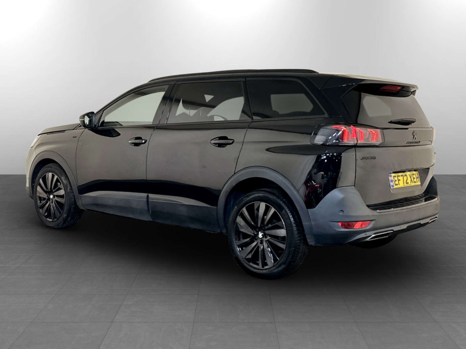 Used Peugeot 5008 2023 for sale - 77186010: Photo 8