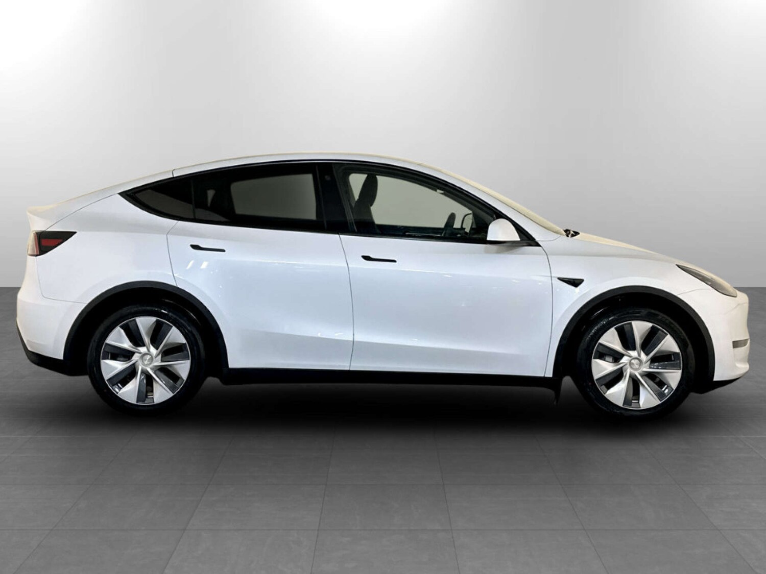 Used Tesla Model Y 2022 for sale - 77469941: Photo 11