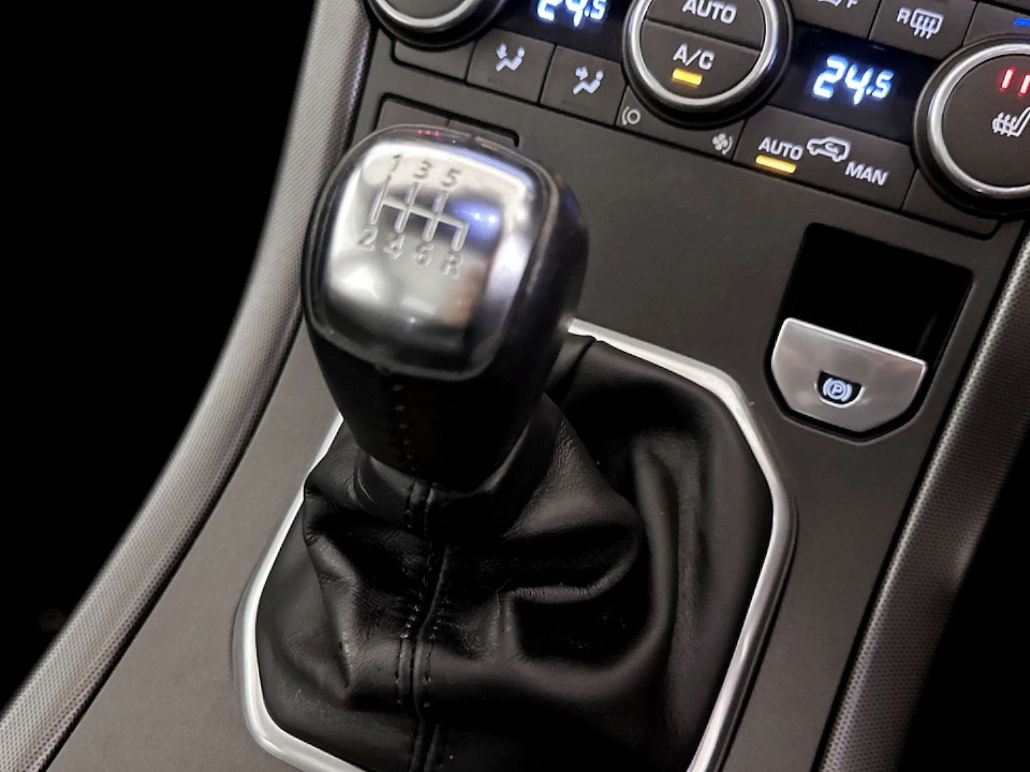 Used Land Rover Range Rover Evoque 2019 for sale - 77186109: Photo 27