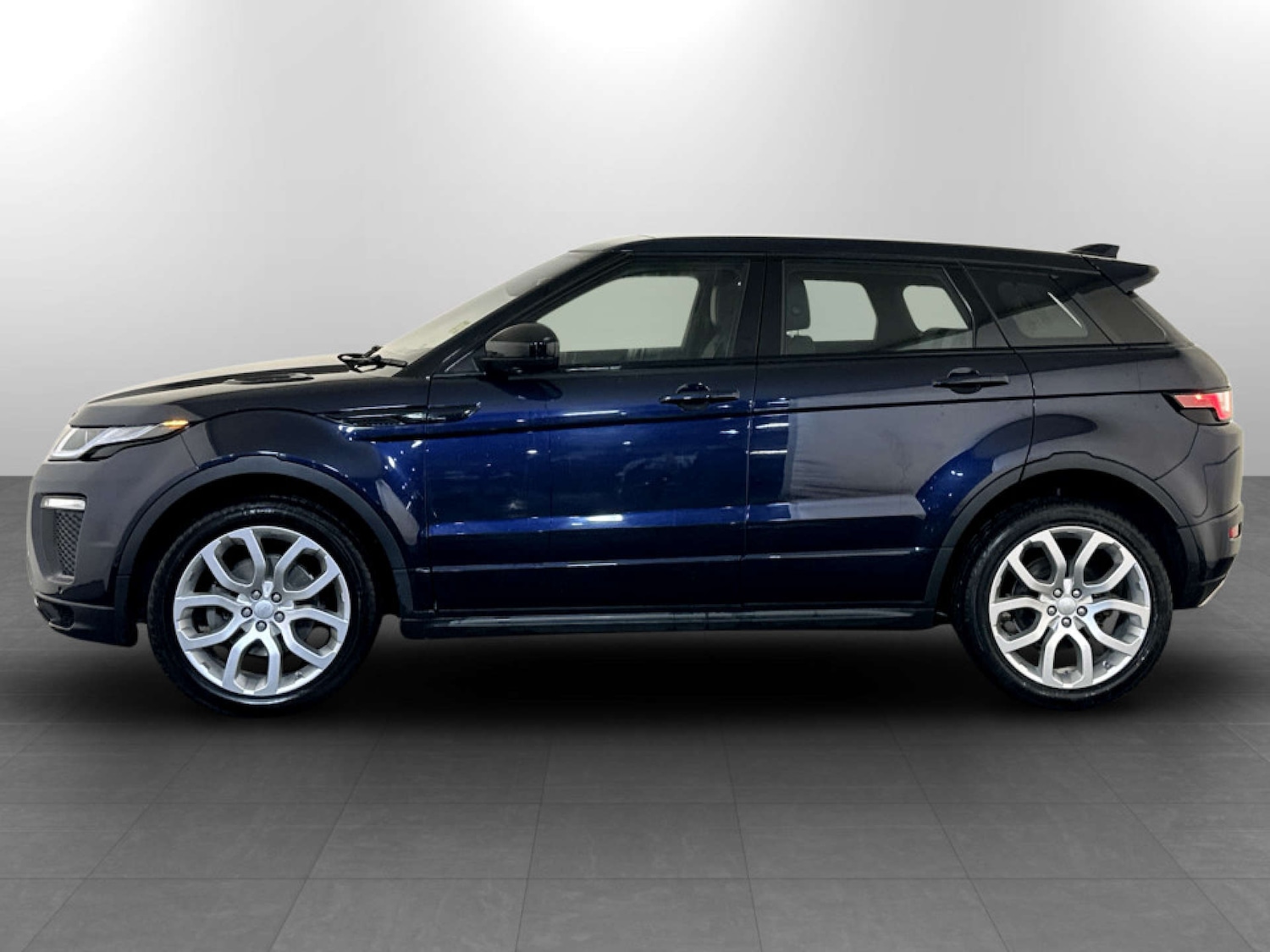 Used Land Rover Range Rover Evoque 2019 for sale - 77186109: Photo 7