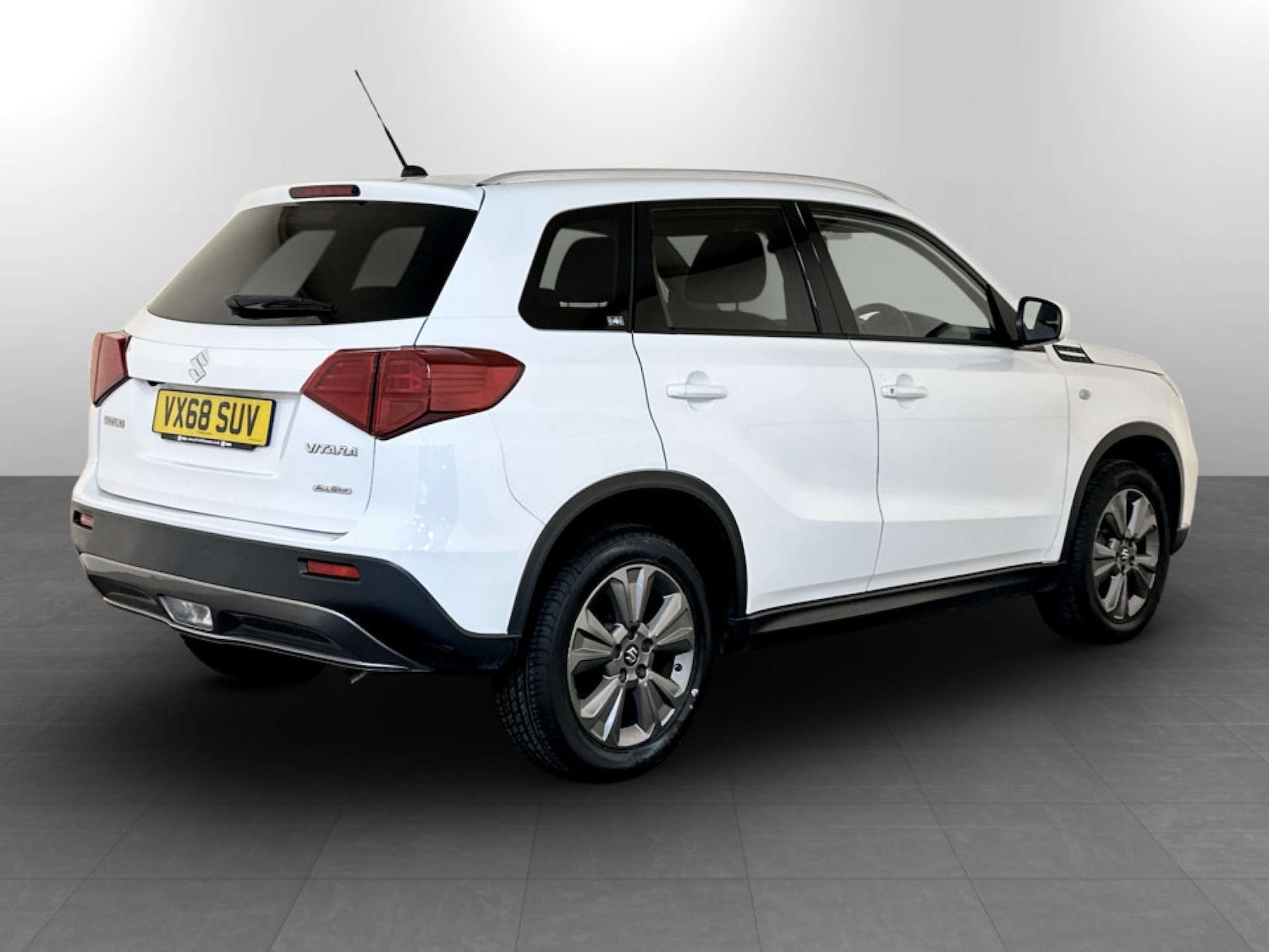 Used Suzuki Vitara 2018 for sale - 77185876: Photo 10