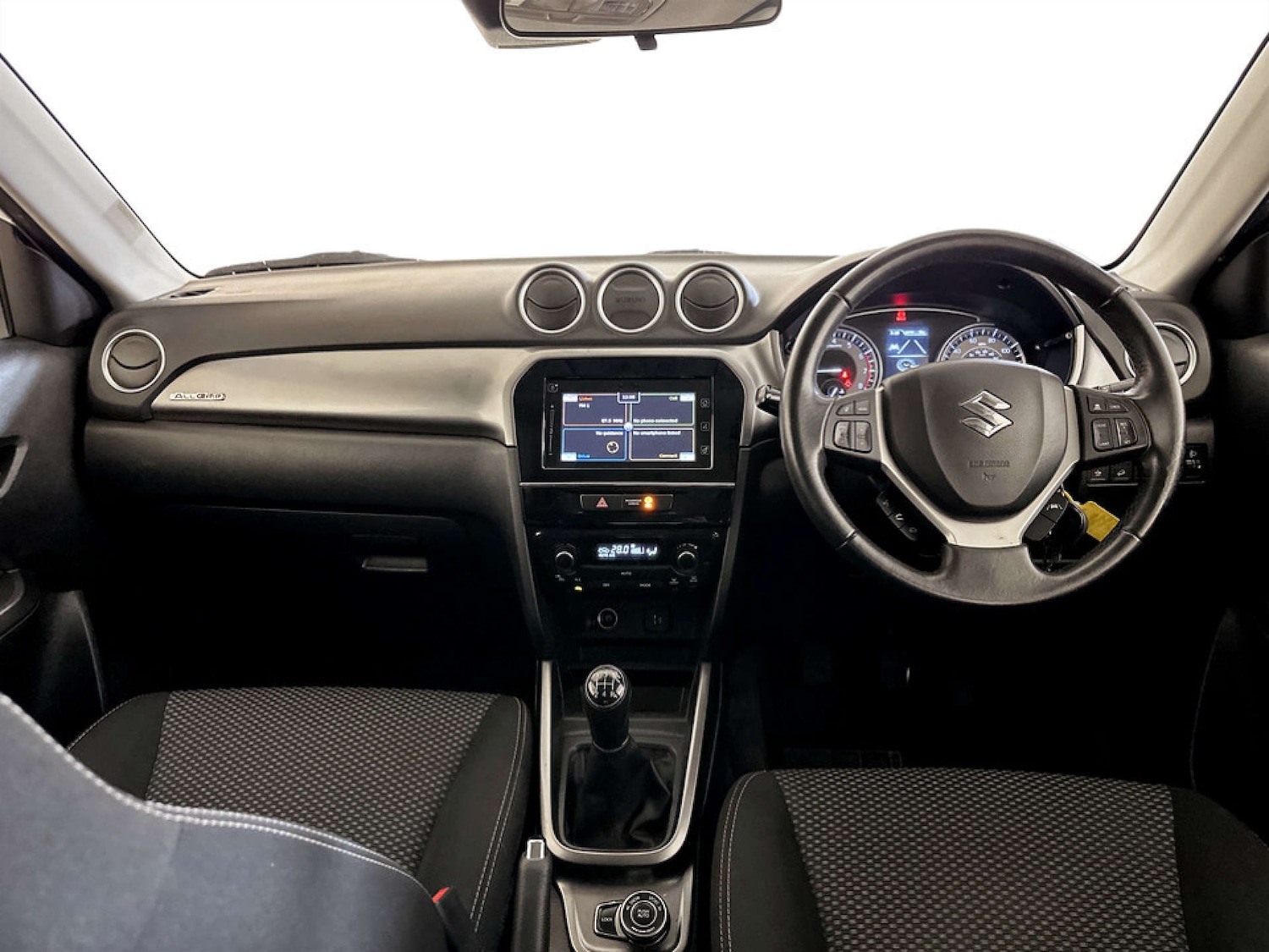 Used Suzuki Vitara 2018 for sale - 77185876: Photo 3