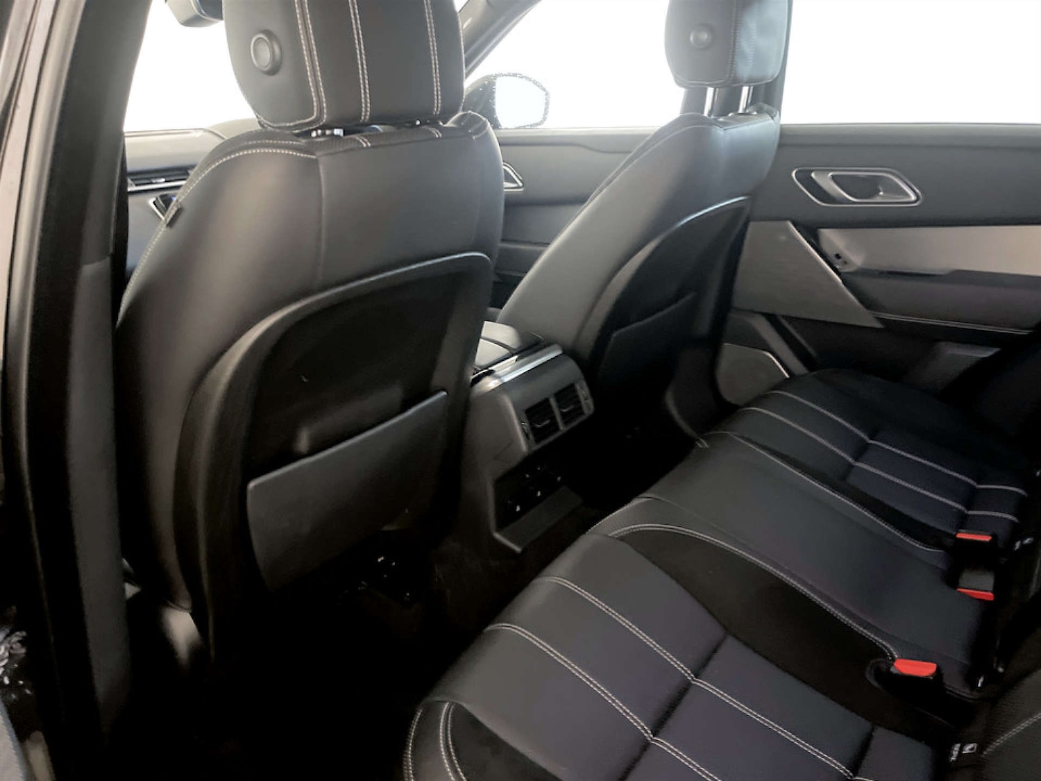 Used Land Rover Range Rover Velar 2019 for sale - 77245584: Photo 14