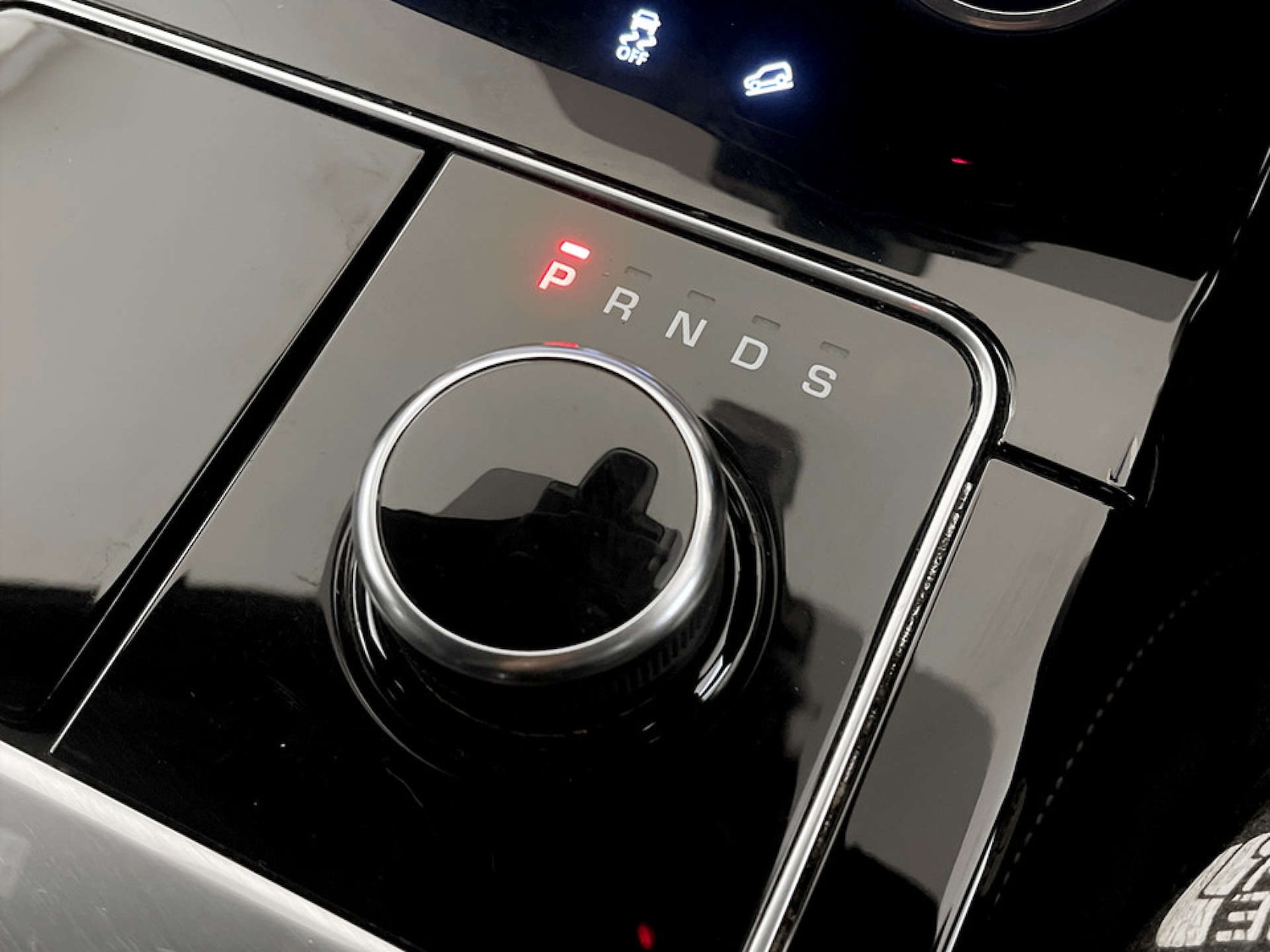 Used Land Rover Range Rover Velar 2019 for sale - 77245584: Photo 27