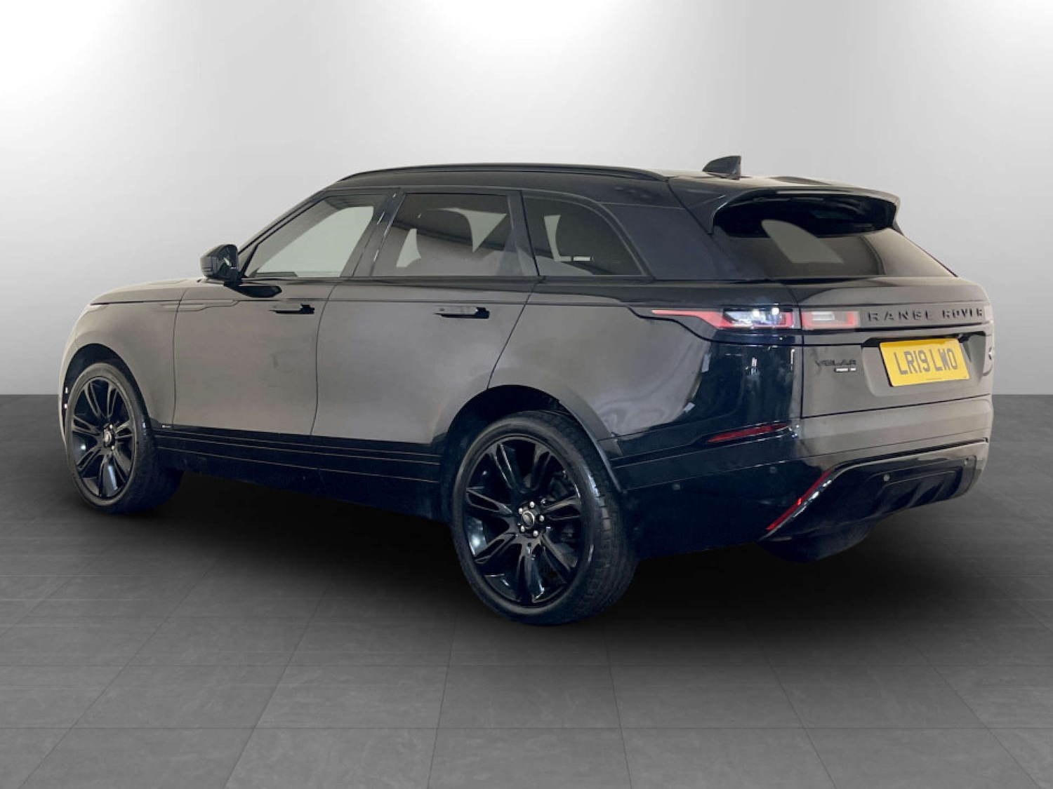 Used Land Rover Range Rover Velar 2019 for sale - 77245584: Photo 8