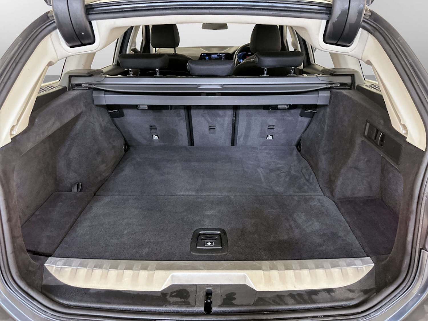 Used BMW 3 Series 2021 for sale - 77186033: Photo 15