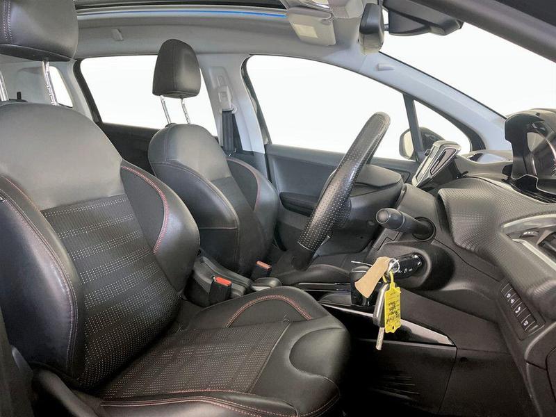 Used Peugeot 2008 2018 for sale - 76298999: Photo 13