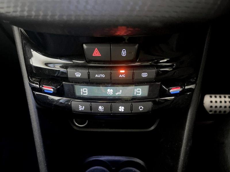 Used Peugeot 2008 2018 for sale - 76298999: Photo 26