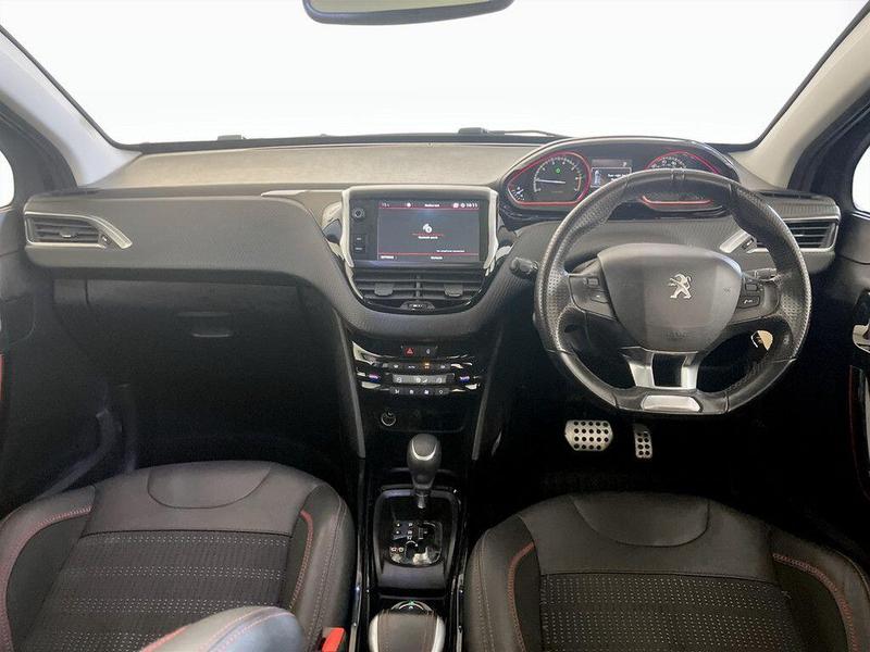 Used Peugeot 2008 2018 for sale - 76298999: Photo 3