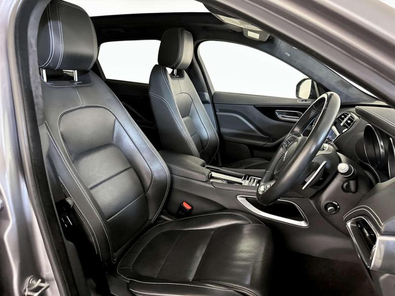 Used Jaguar F-Pace 2020 for sale - 76858775: Photo 13