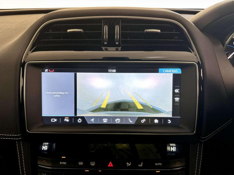 Used Jaguar F-Pace 2020 for sale - 76858775: Photo 21