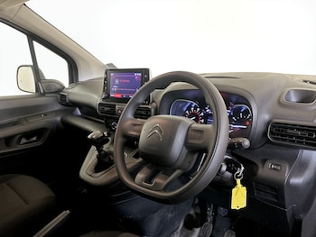 Used Citroen Berlingo 2023 for sale - 75314402: Photo