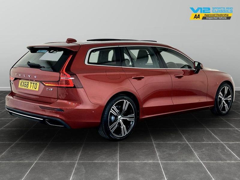 Used Volvo V60 2018 for sale - 76616233: Photo 10