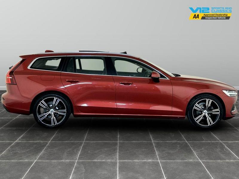 Used Volvo V60 2018 for sale - 76616233: Photo 11